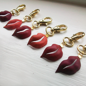 Image of kisses from me