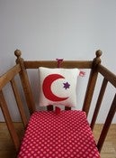 Image of Coussin musical  Lune VIOLETTE