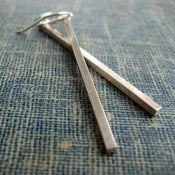 Image of Gravity Earring