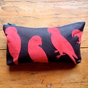 Image of Parrots Purse coral/navy/blue