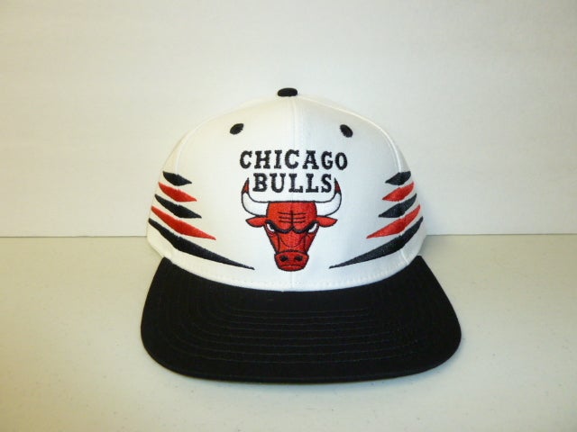 chicago bulls snapback white. Vintage Chicago Bulls Snapback