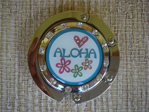 Image of Foldable Aloha Purse Hook