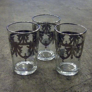 Image of tea glasses