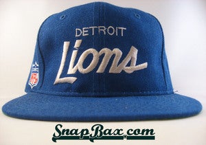 Image of VINTAGE DETROIT LIONS BLUE SS SCRIPT SNAPBACK