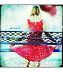 Image of ♥GIRL ON A BENCH♥