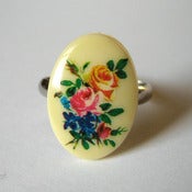 Image of Floral Ring