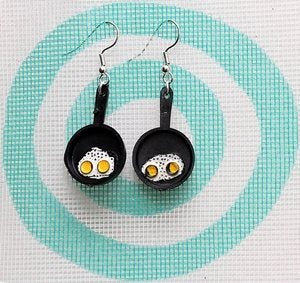 Image of Eggs On A Pan earrings