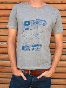 Image of analogue junkie Tee (men's blue on gray)