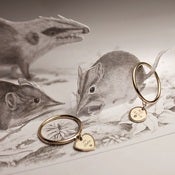 Image of gold disc rings..........  {メッセージ･タグのリング} 