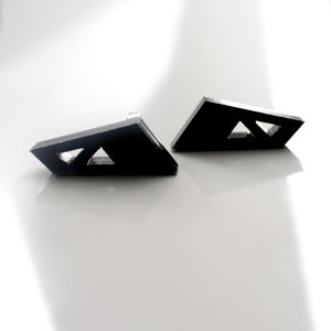 Image of Raw earring stud