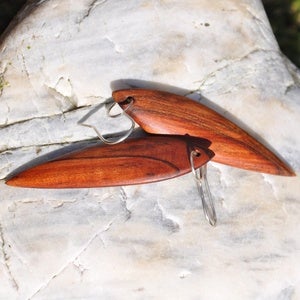 Image of New Zealand Kamahi Straight Earrings