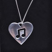 Image of I heart music.