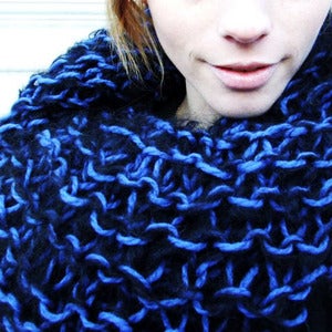 Image of Super chunky mohair scarf: black with royal blue
