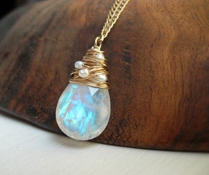 Image of AA Grade Moonstone Necklace woven with pearls