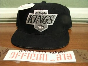 Image of VINTAGE LA LOS ANGELES  KINGS LOGO UII SNAPBACK CAP HAT