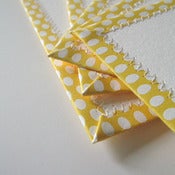 Image of wrap around . pikku dot . lemon
