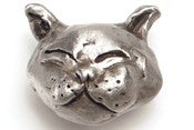 Image of Mabel - Medium Cat Head Knob