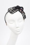 Image of "Old Country Roses" Look 02