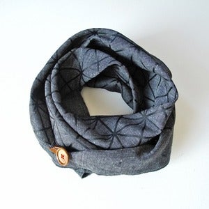 Image of Linen Button Scarf - Black on Charcoal
