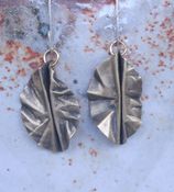Image of leaf 2 earrings