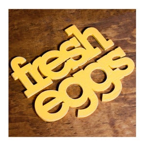 Image of Fresh eggs sign