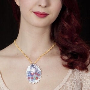 Image of Kitsch Doiley Necklace - Grey Kitten