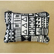 Image of Aztec Print Purse