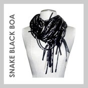 Image of SNAKE BLACK BOA