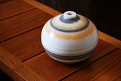 Image of Oval 3 Vessel by Sarah Thirlwell