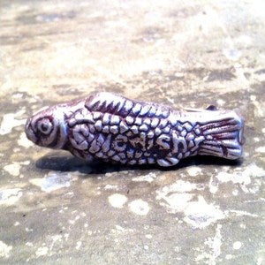 Image of Gummie Fish Tie Clip