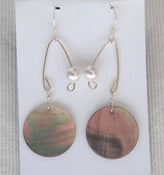 Image of fish lure inspired abalone round shell & off-white pearl