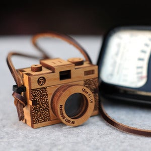 Image of Wooden Camera Necklace