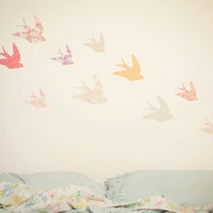 Image of Swallows / Hirondelles