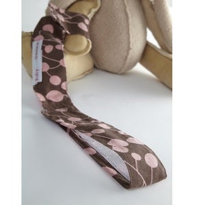 Image of Ruby and Ginger toy tie 
