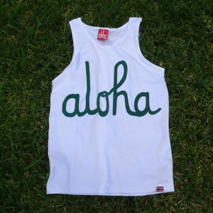 Image of ALOHA ARMY SCRIPT TANK WHITE / GREEN