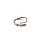 Image of silver wrap around branch ring (R01sil)