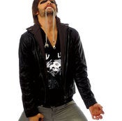 Image of The Victory Perfect V-Neck