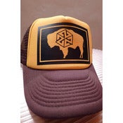 Image of AVALON7 ROAM TRUCKER HAT