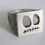 Image of hairy faced ring