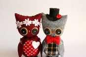 Image of Owl Cake Toppers and Mounted Doe