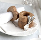 Image of Solid Oak 4 Heart napkin rings set