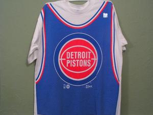 Image of DEADSTOCK VINTAGE DETROIT PISTONS "BASKETBALL LOGO" T SHIRT