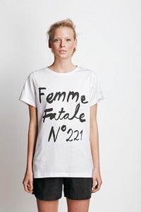 Image of T-shirt "FATALE".
