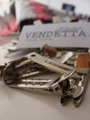 Image of Gemma Vendetta's Pincurl Clips *Essential* 6 for $5