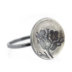 Image of Etched Flower Ring