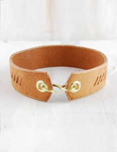 Image of fail+CANOE Merle Cuff