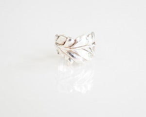 Image of Feather Leaf Ring