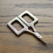 Image of Kelmscott Designs : Lace Scissors