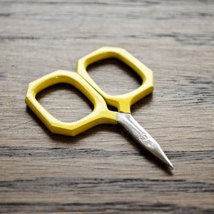 Image of Kelmscott Designs : Little Gems Yellow Scissors