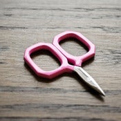 Image of Kelmscott Designs : Little Gems Fuschia Scissors